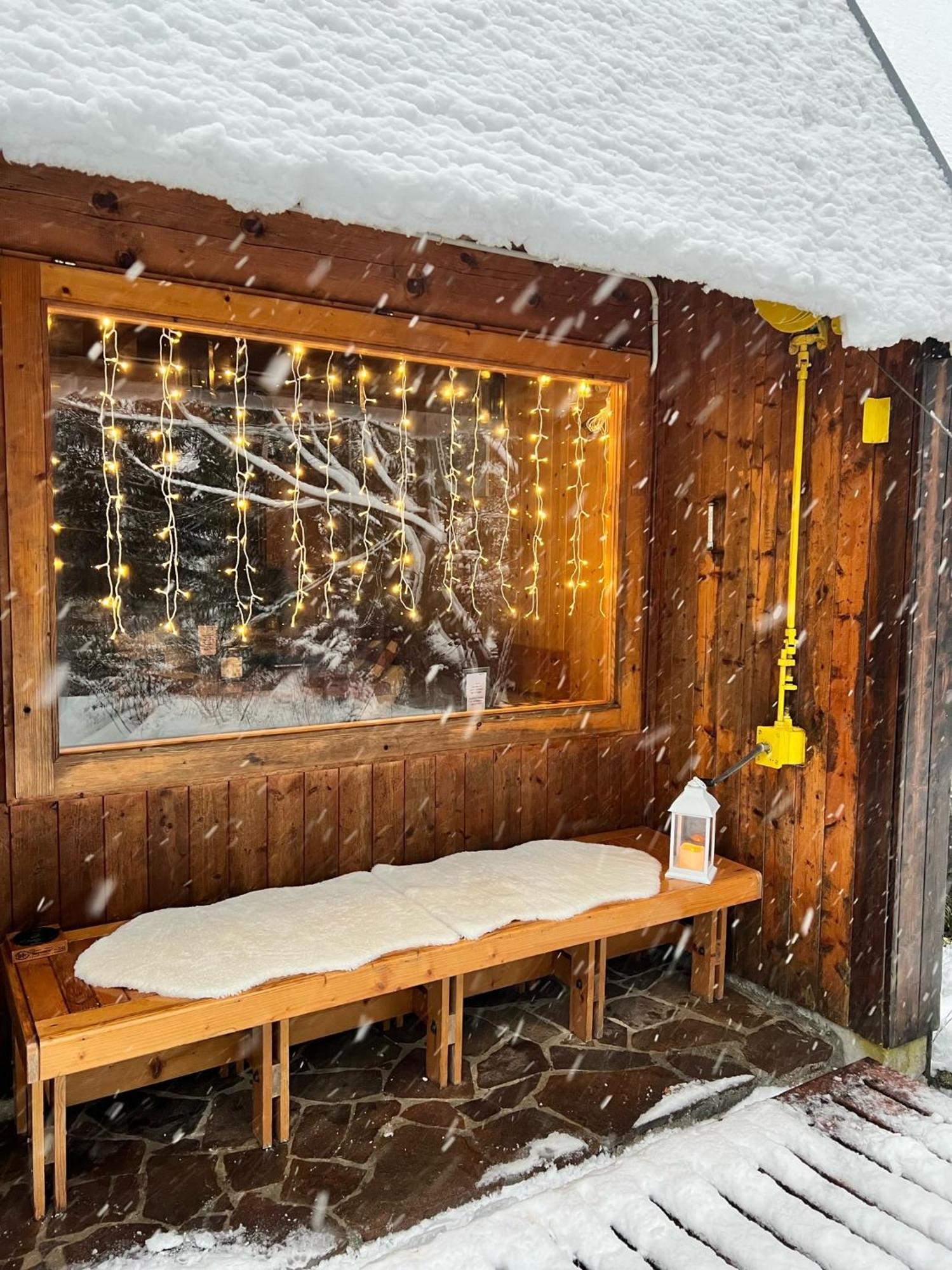 ~Chalet_Rifugio Tra I Boschi~ Sella Nevea Bagian luar foto